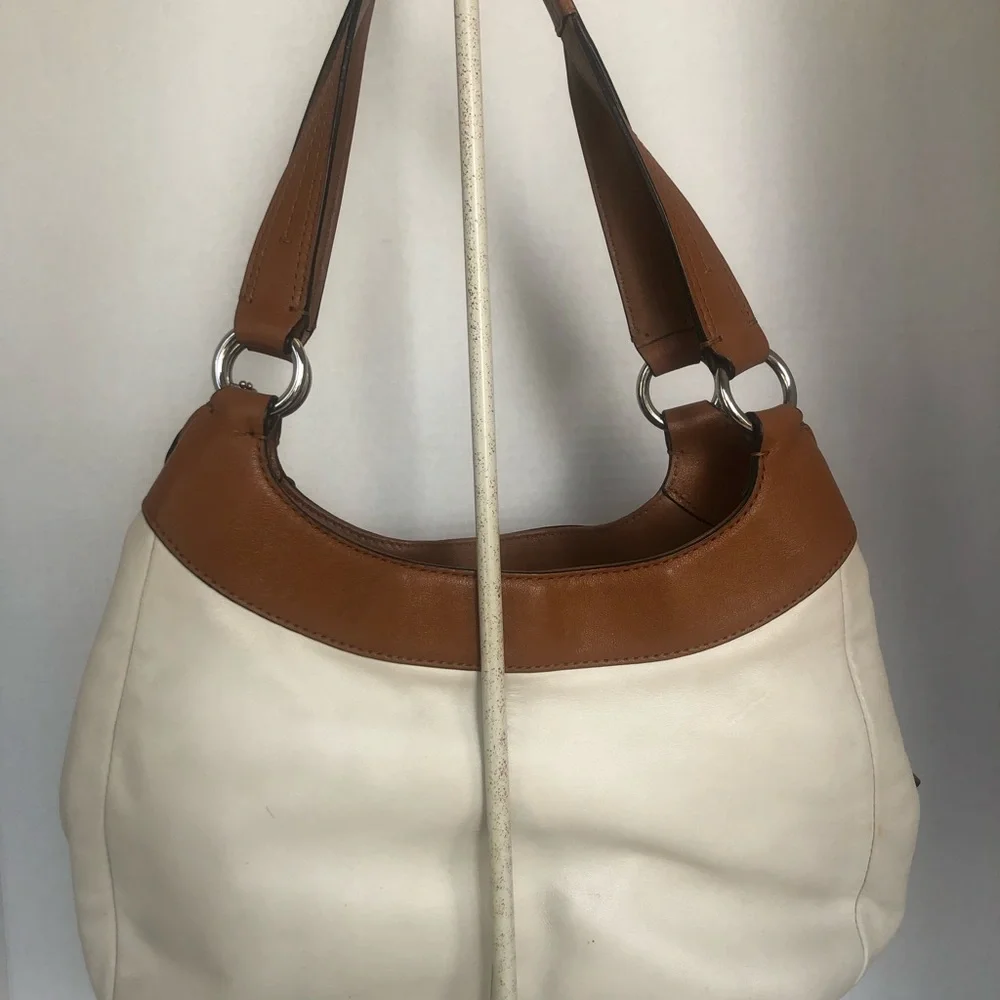 Coach F19453 White Leather Hobo Bag